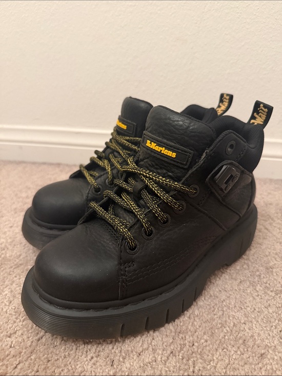Doc Marten Unisex Woodard Low Casual Boots